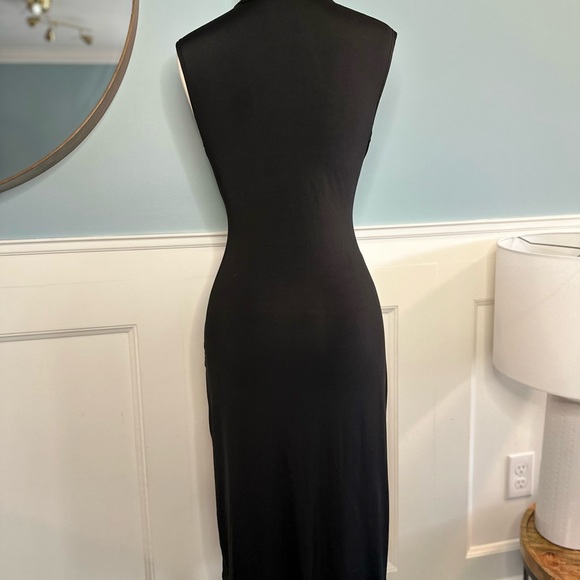 Silky, Sexy Cocktail Dress - Picture 4 of 5